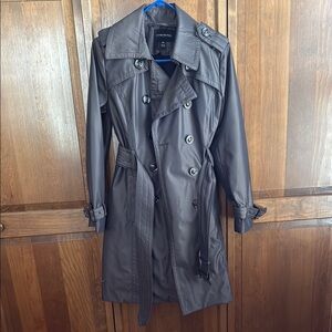 London Fog Brown Trench Coat with Belt and Lapels